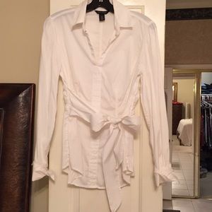 Gorgeous dressy blouse